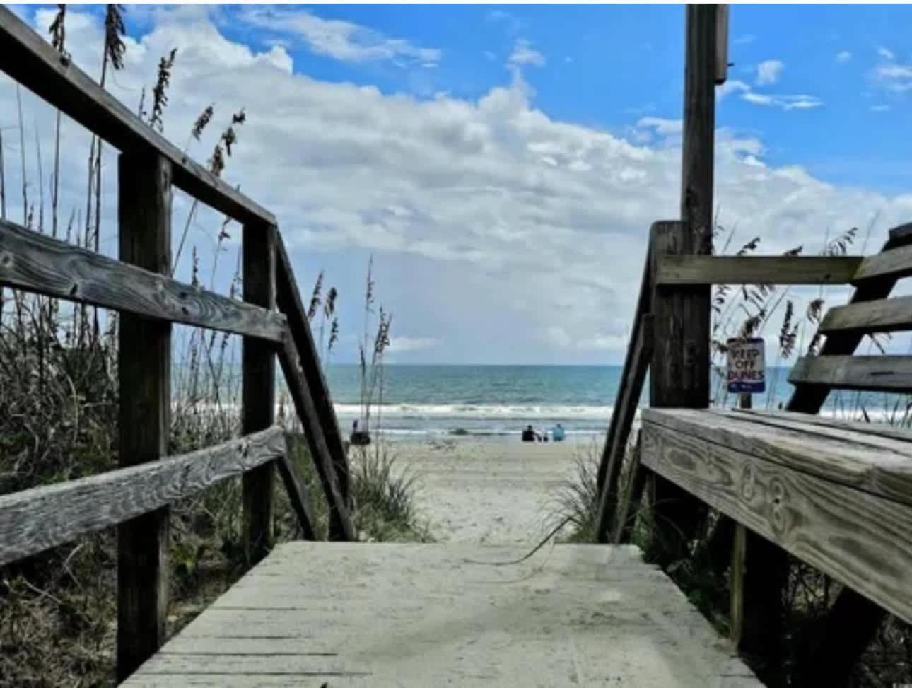 Holiday home House Surfside - Private Pool Great Location *
