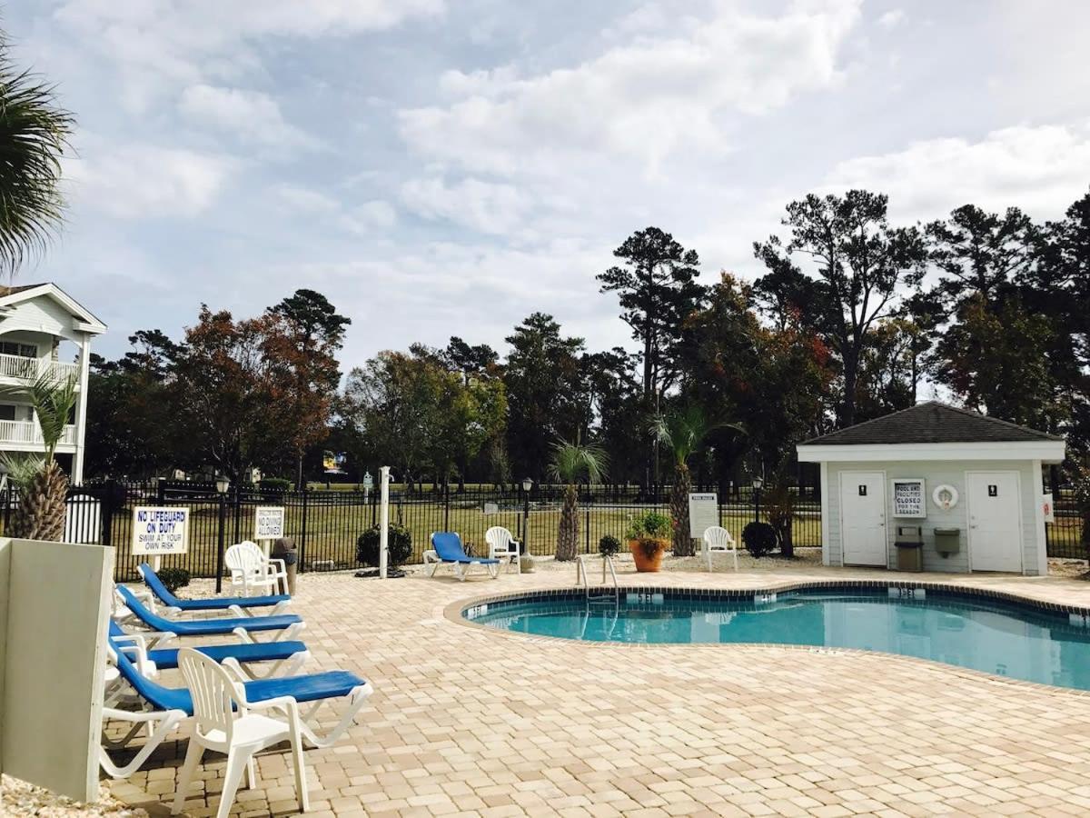 Beautiful Spacious In The Center Of Mb *