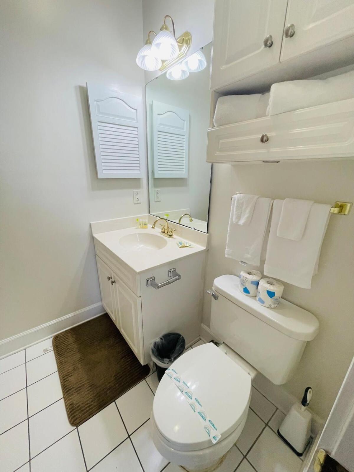 Beautiful Spacious In The Center Of Mb Myrtle Beach