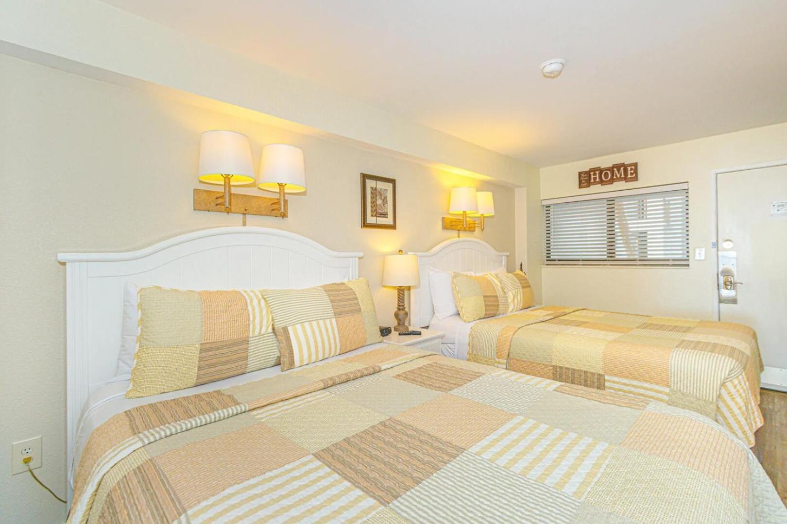 Beautifully Updated 1br- Spectacular Oceanfront Views-the Savoy Unit 102 Resort *