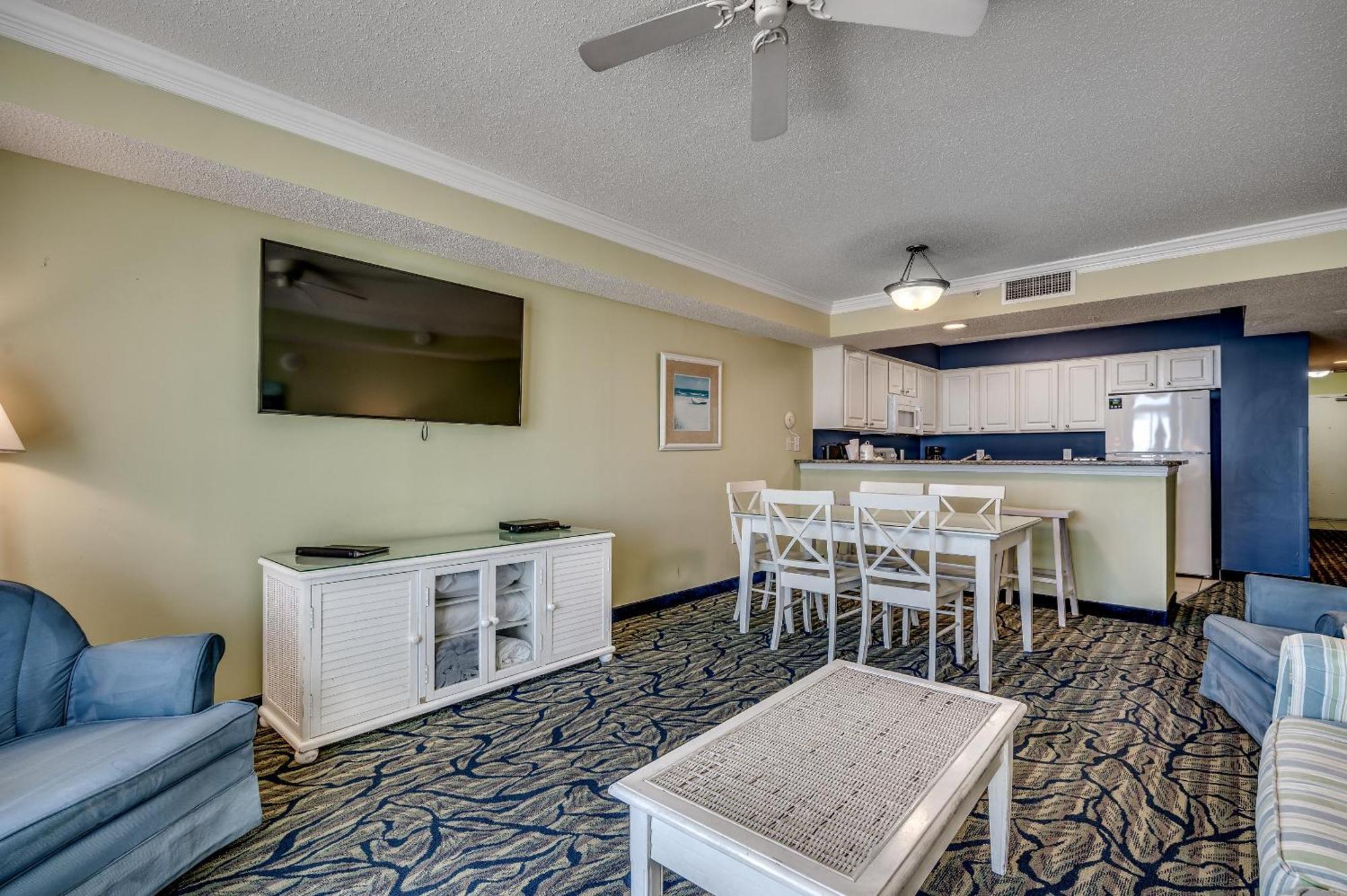 Paradise Unit 1407 Holiday home