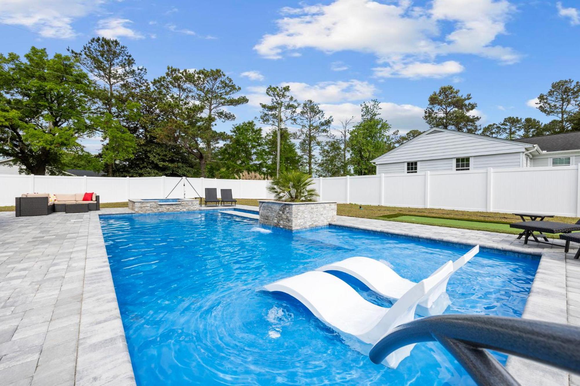 Holiday home New Hot Tub- Dog Friendly Near And Golf With Pool And Myrtle Beach