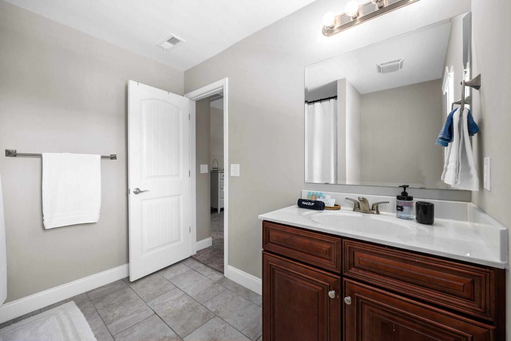 New Hot Tub- Dog Friendly Near And Golf With Pool And Holiday home Myrtle Beach