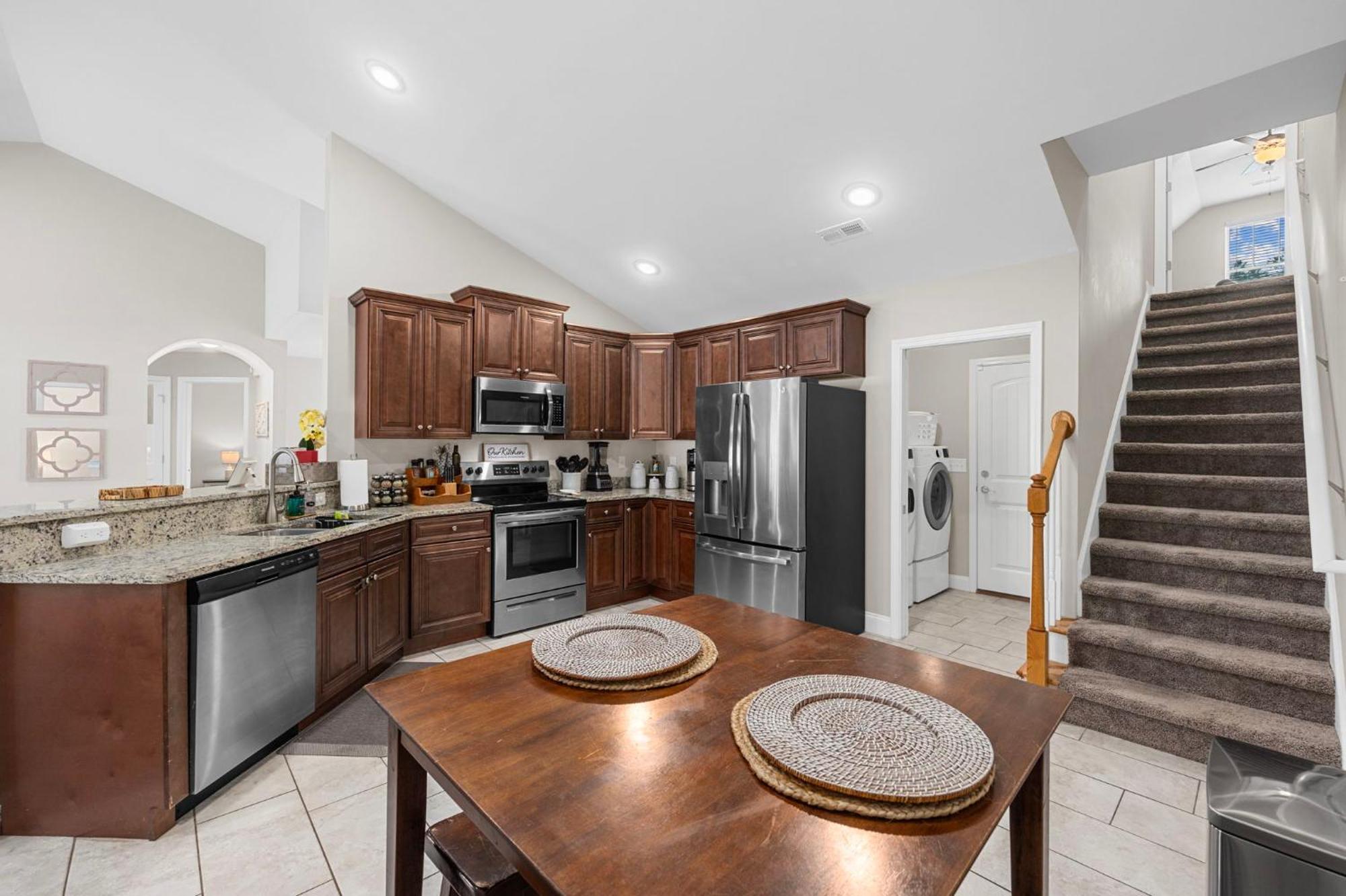 New Hot Tub- Dog Friendly Near And Golf With Pool And *