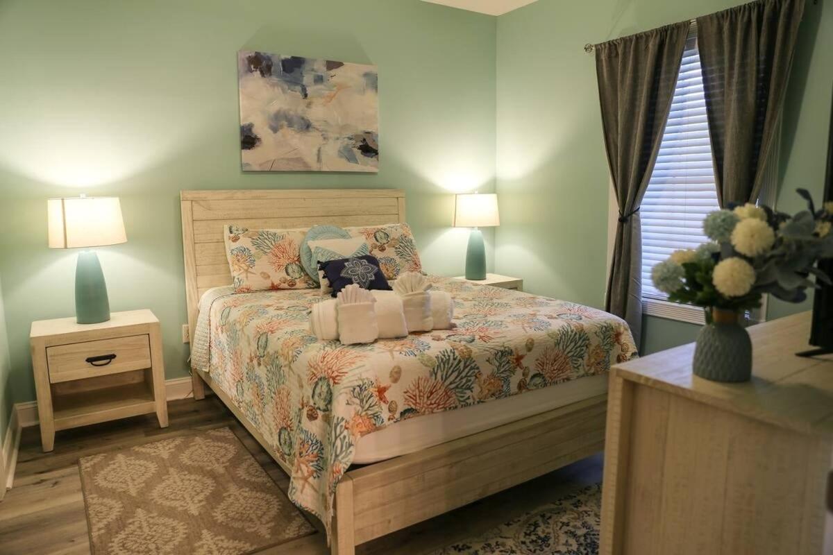 Apartment Magnolia Pointe Luster Leaf 4843-302 *