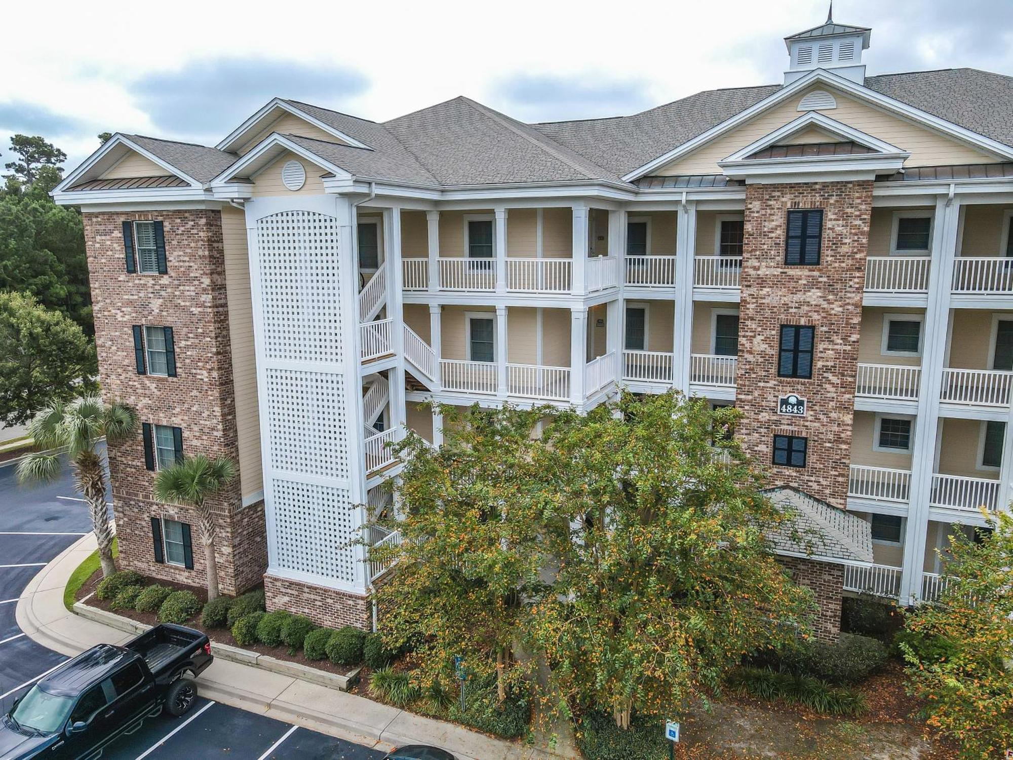 Magnolia Pointe Luster Leaf 4843-302 Apartment Myrtle Beach