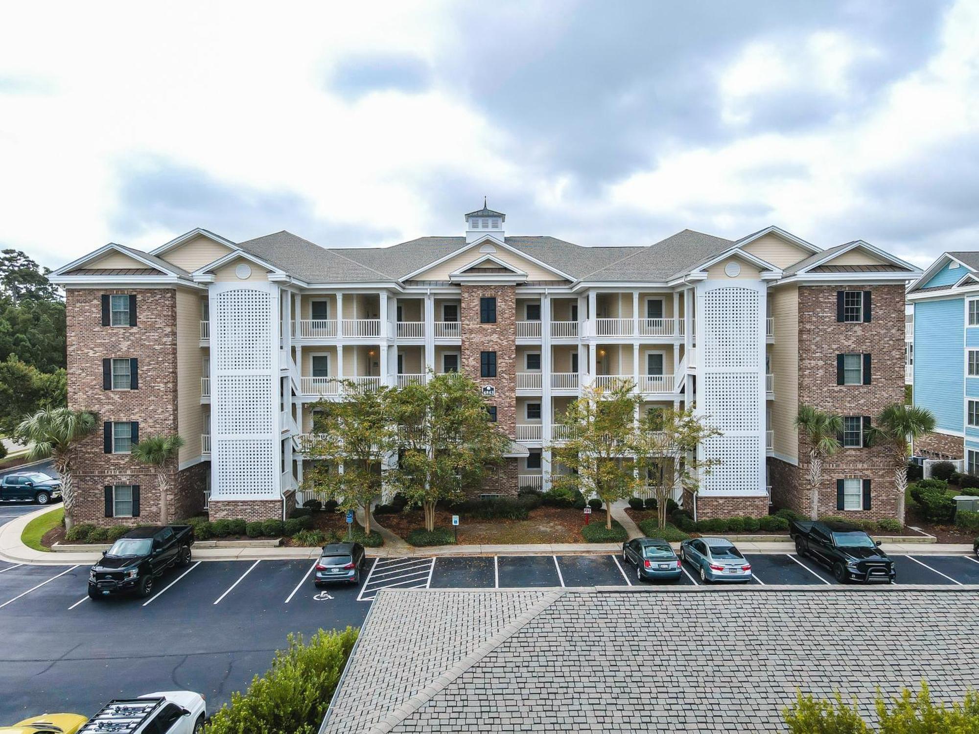 Magnolia Pointe Luster Leaf 4843-302 * Myrtle Beach