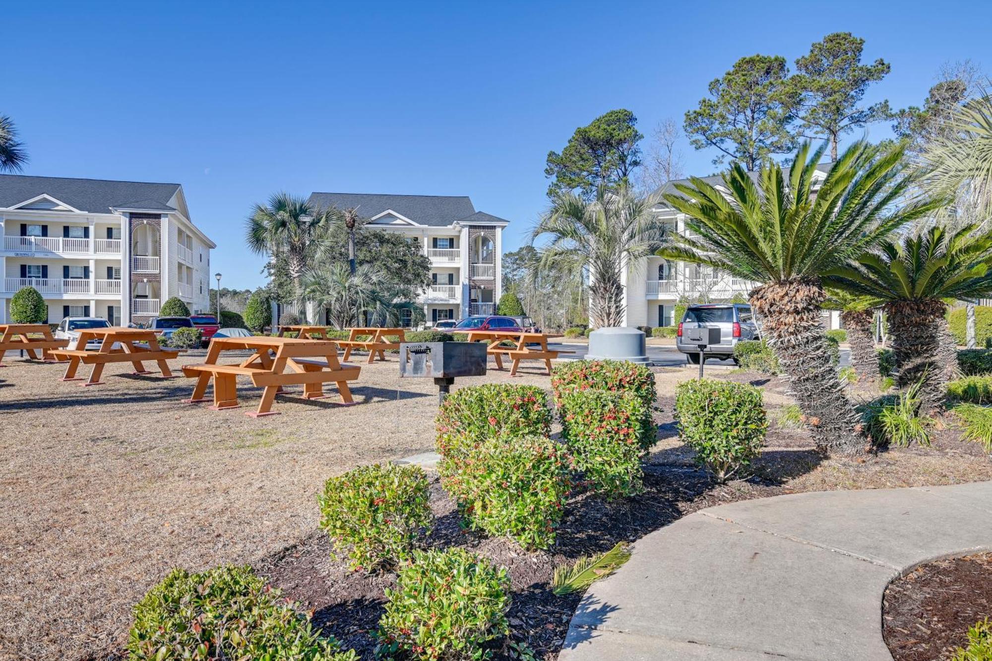 Less Than 1 Mi To Golf With Balcony In Myrtle Beach! Apartment *