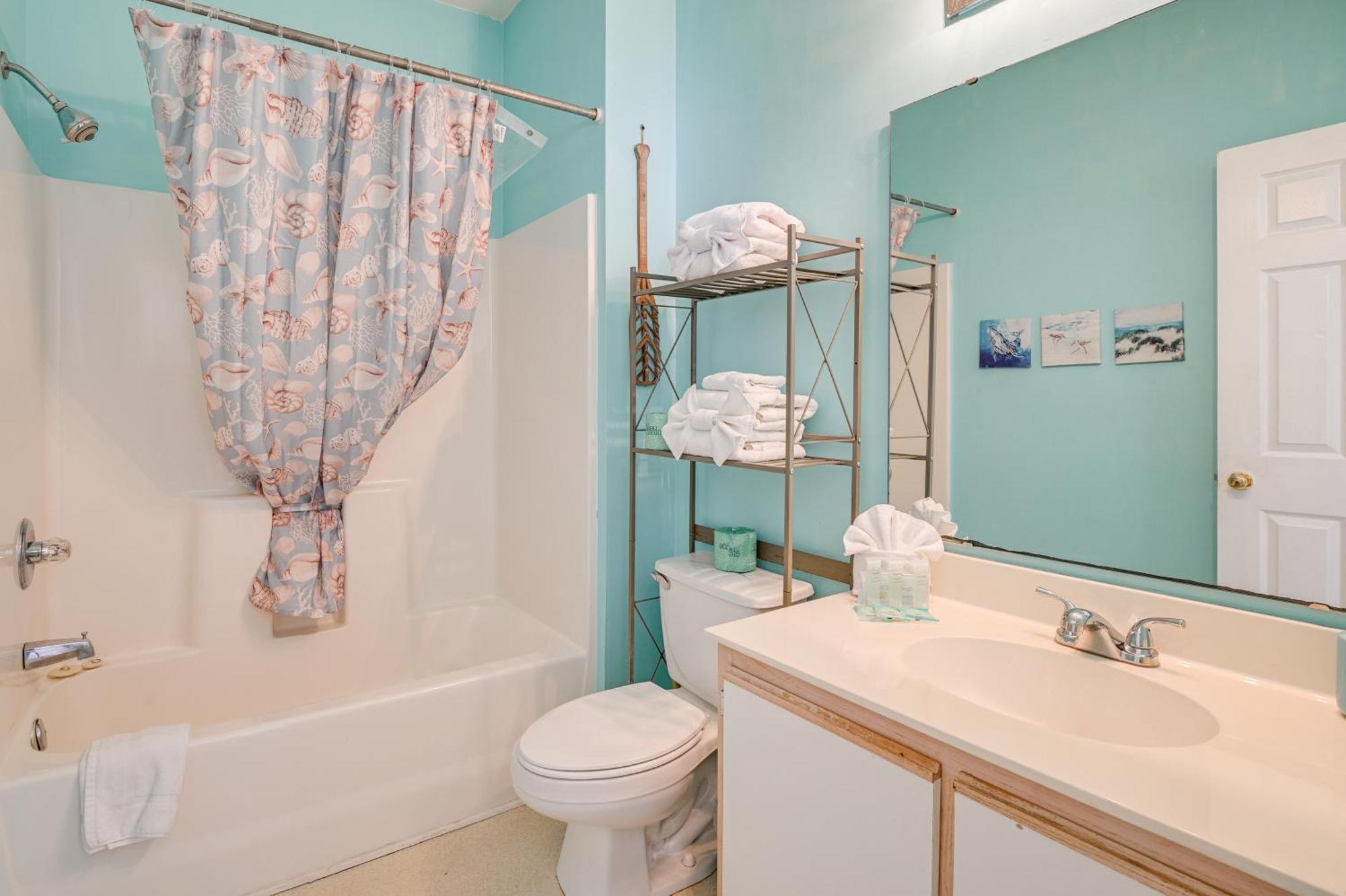 Apartment Less Than 1 Mi To Golf With Balcony In Myrtle Beach! Myrtle Beach