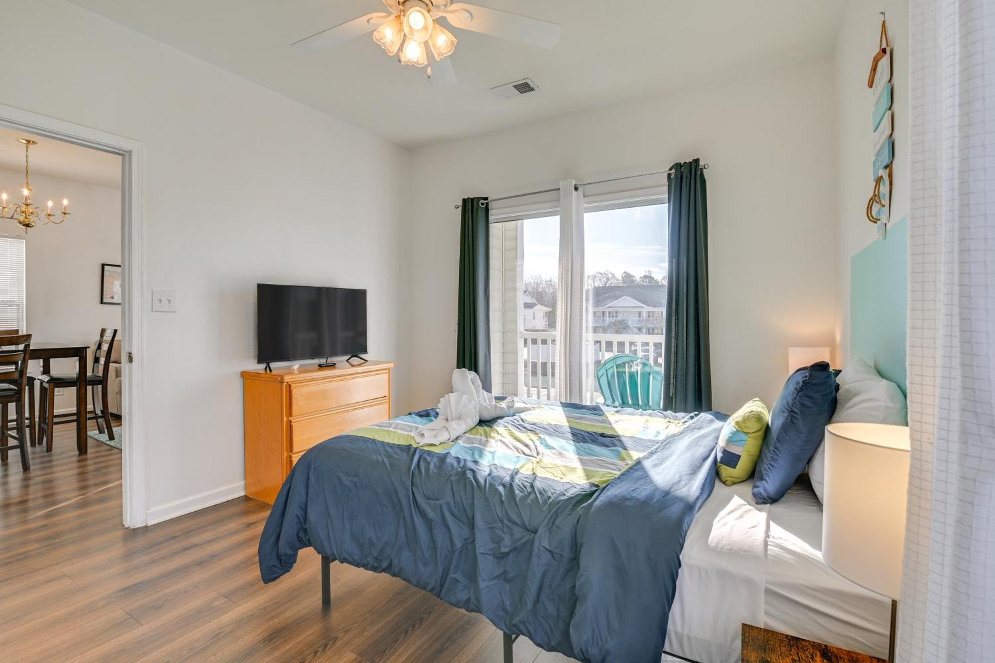 Less Than 1 Mi To Golf With Balcony In Myrtle Beach! Apartment *