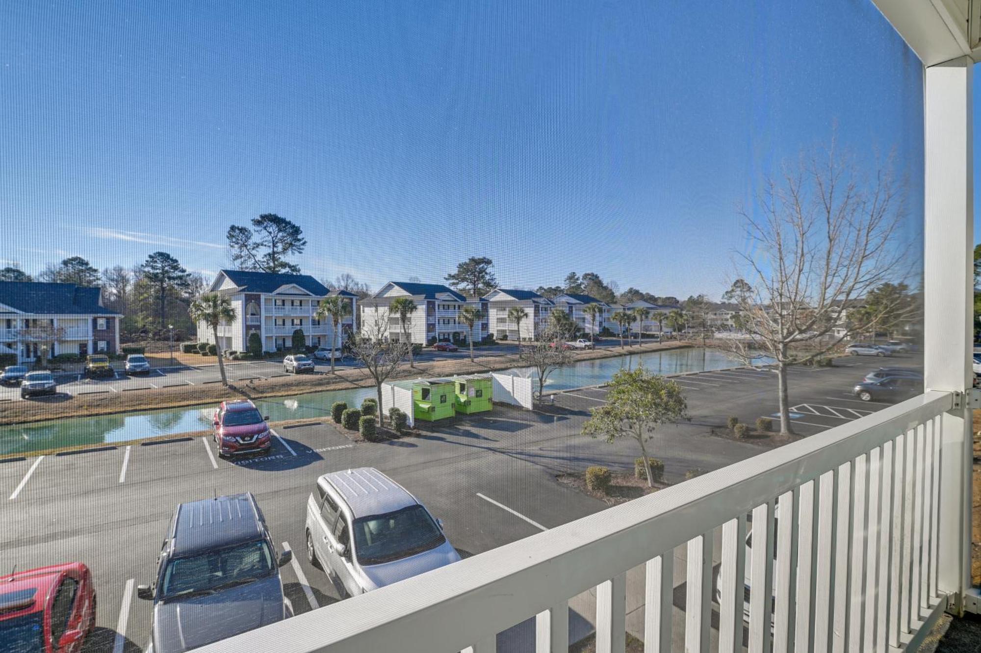 Less Than 1 Mi To Golf With Balcony In Myrtle Beach! Apartment Myrtle Beach