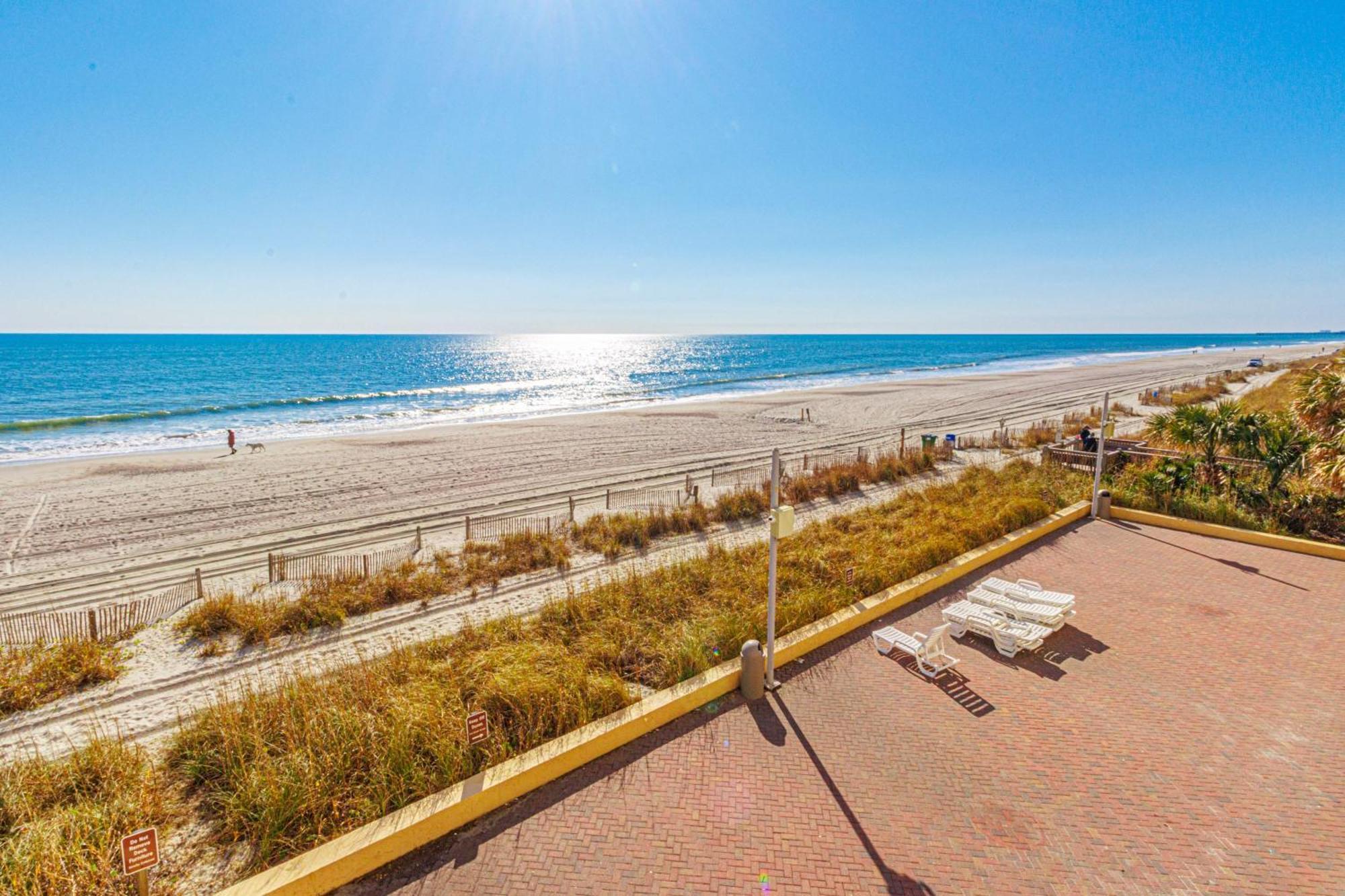 Breath-taking Remodeled Oceanfront Studio! Sea Mist 20307 Holiday home