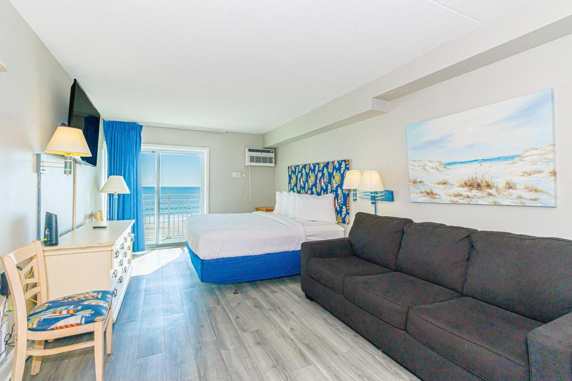 Holiday home Breath-taking Remodeled Oceanfront Studio! Sea Mist 20307 *