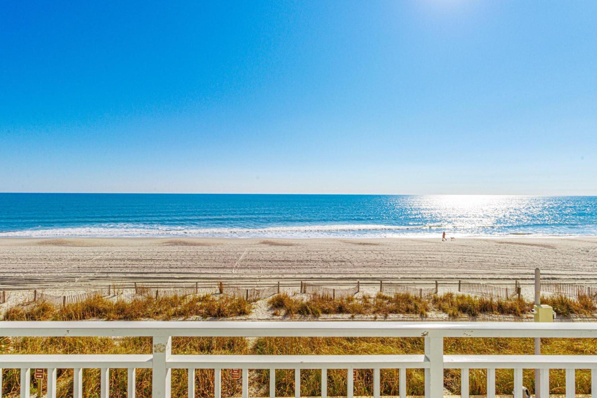Breath-taking Remodeled Oceanfront Studio! Sea Mist 20307 *