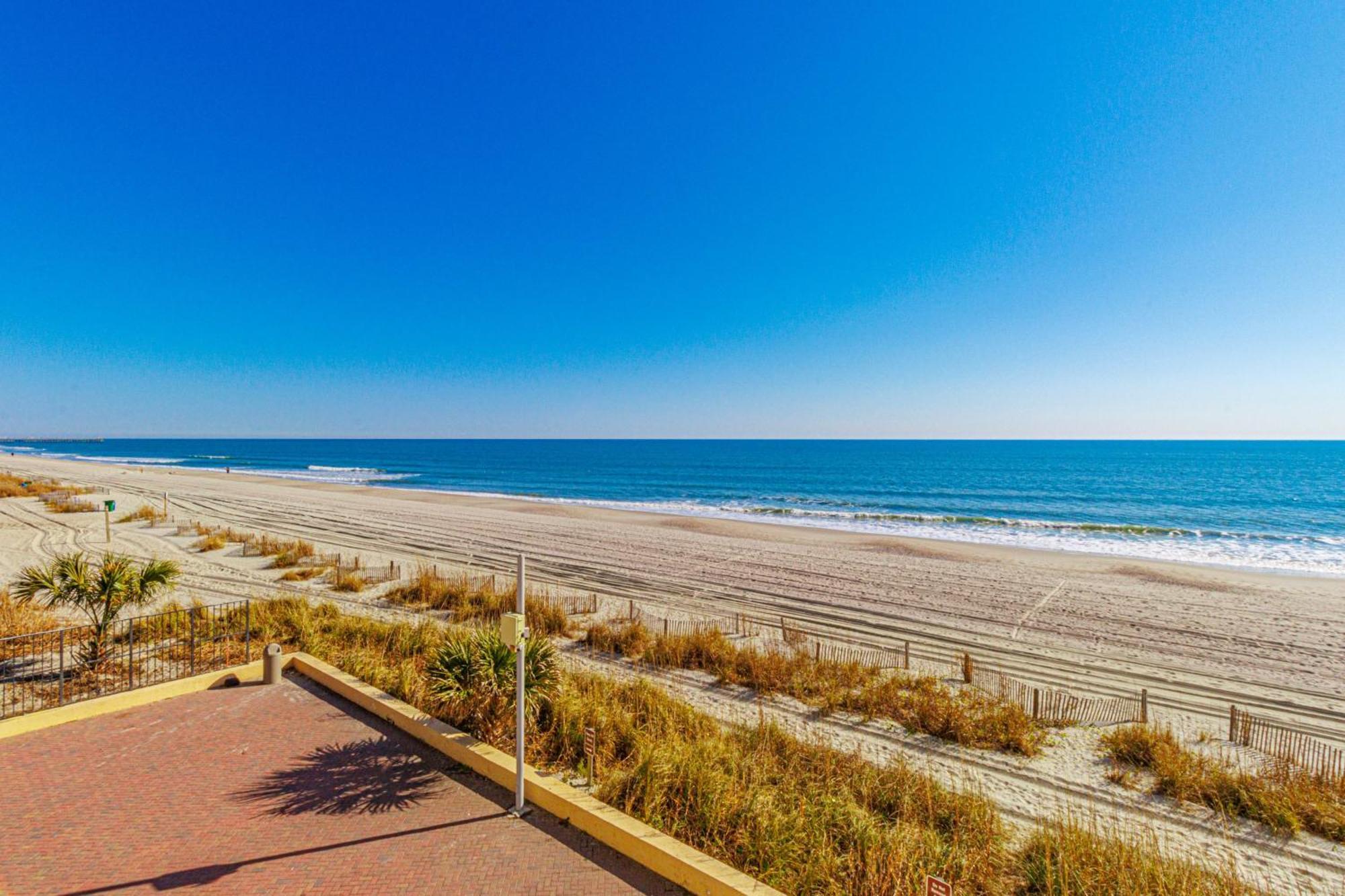 Holiday home Breath-taking Remodeled Oceanfront Studio! Sea Mist 20307 *
