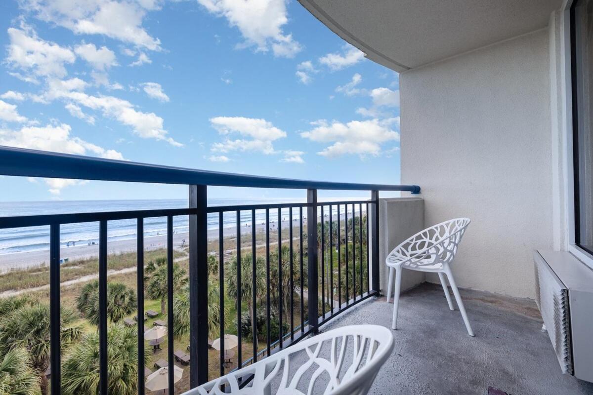 Beachfront 1br King Bed Smart Tvs 12 Pm Check-in *