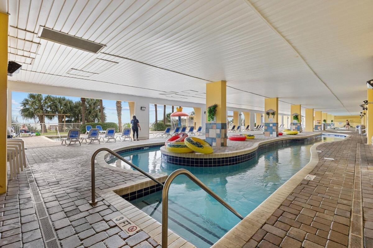 Apartment Downtown Oceanfront, 2br, Walk To Starbucks, 6ppl