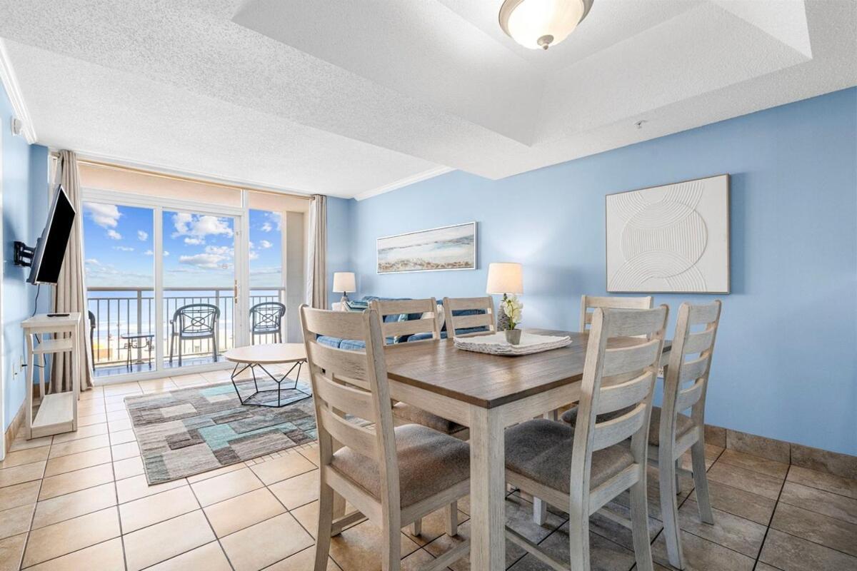 Downtown Oceanfront, 2br, Walk To Starbucks, 6ppl * Myrtle Beach