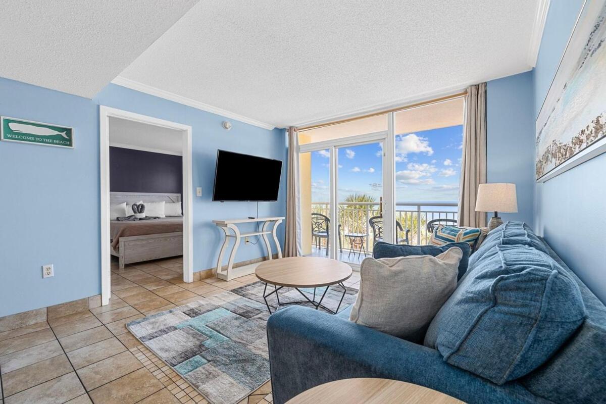 Downtown Oceanfront, 2br, Walk To Starbucks, 6ppl Apartment