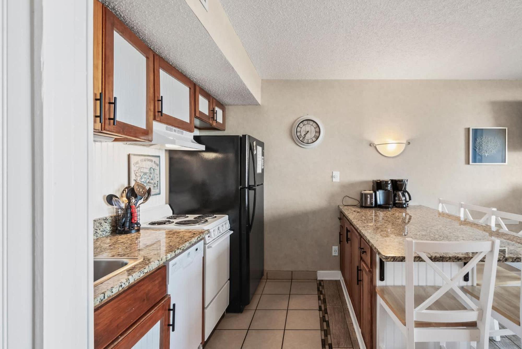 Ocean Forest Plaza 708 - Oceanfront Holiday home