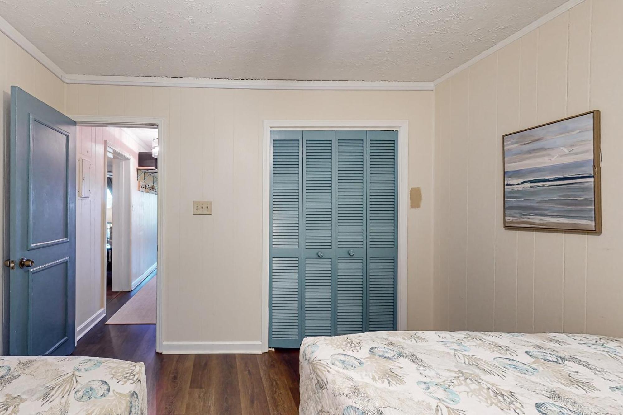 Mariner's Cove D-338