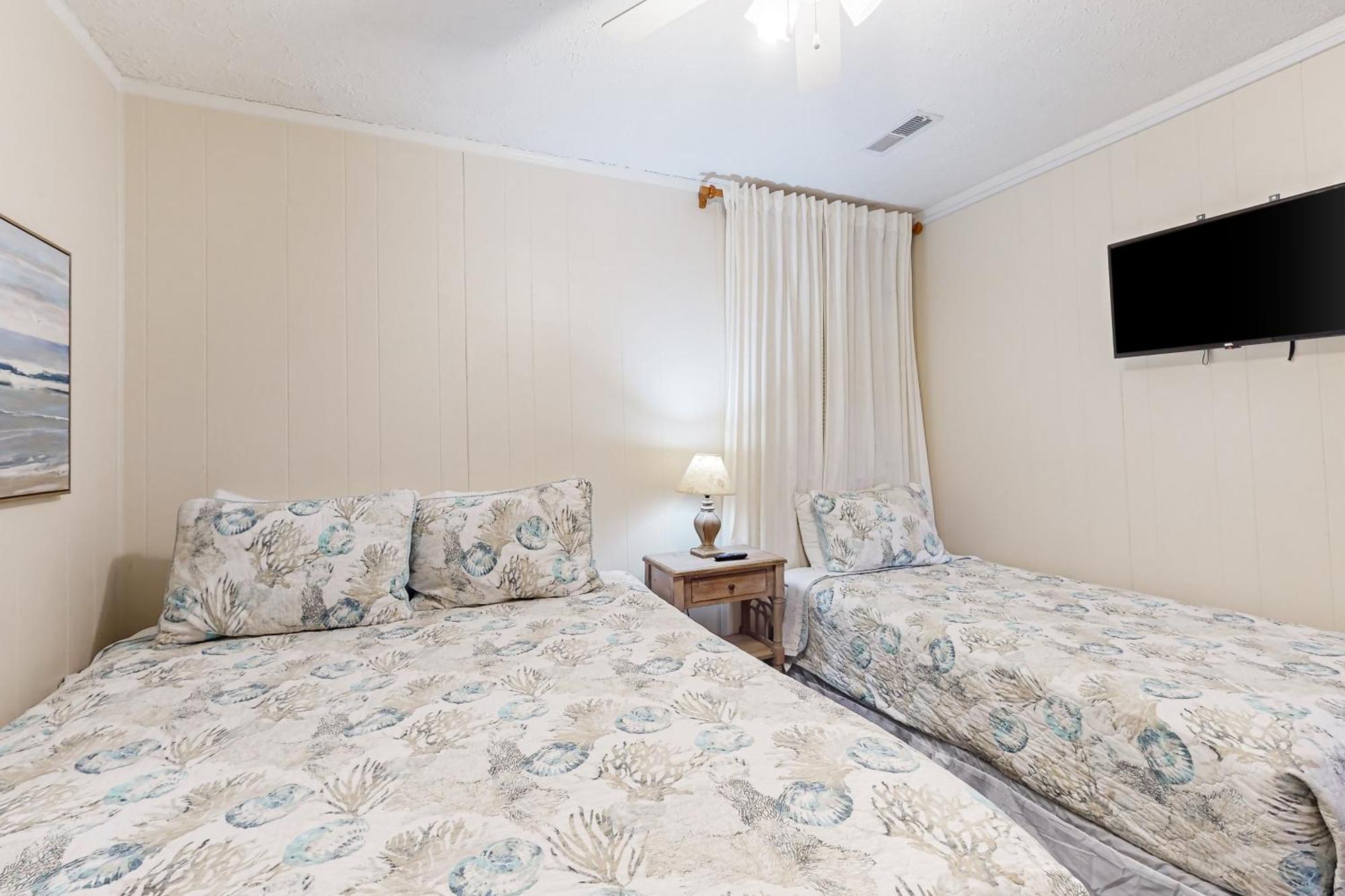 Apartment Mariner's Cove D-338