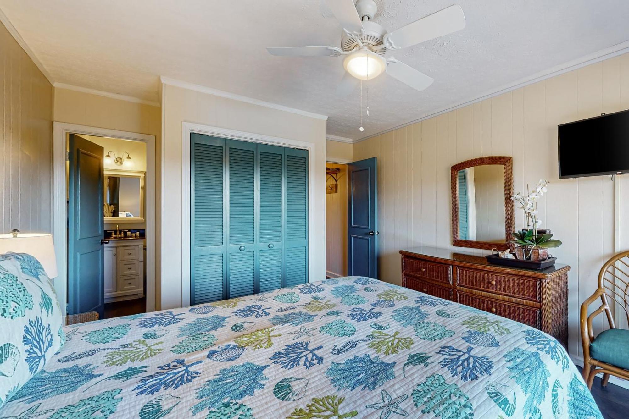 Mariner's Cove D-338 Apartment