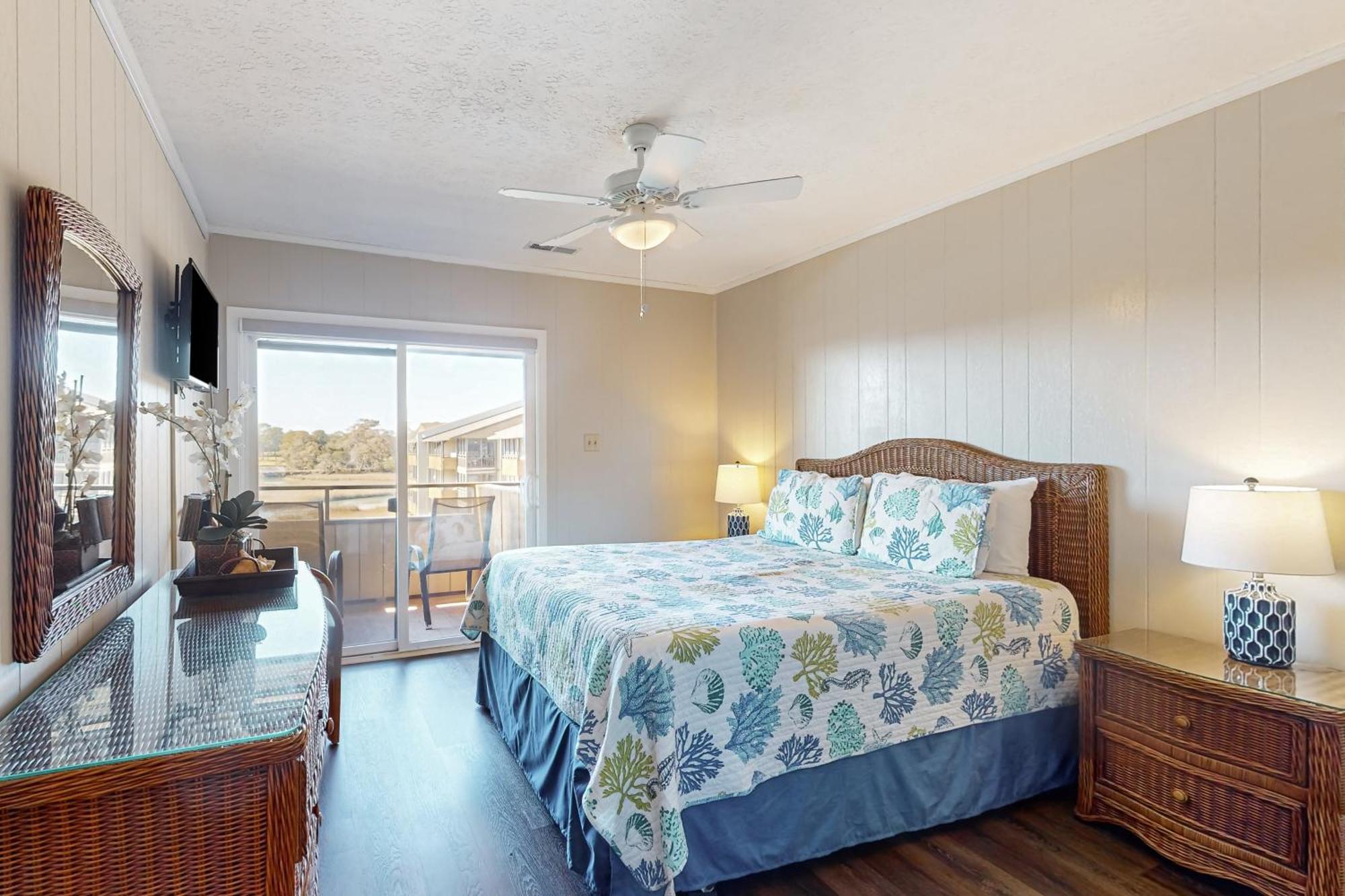 Mariner's Cove D-338 *
