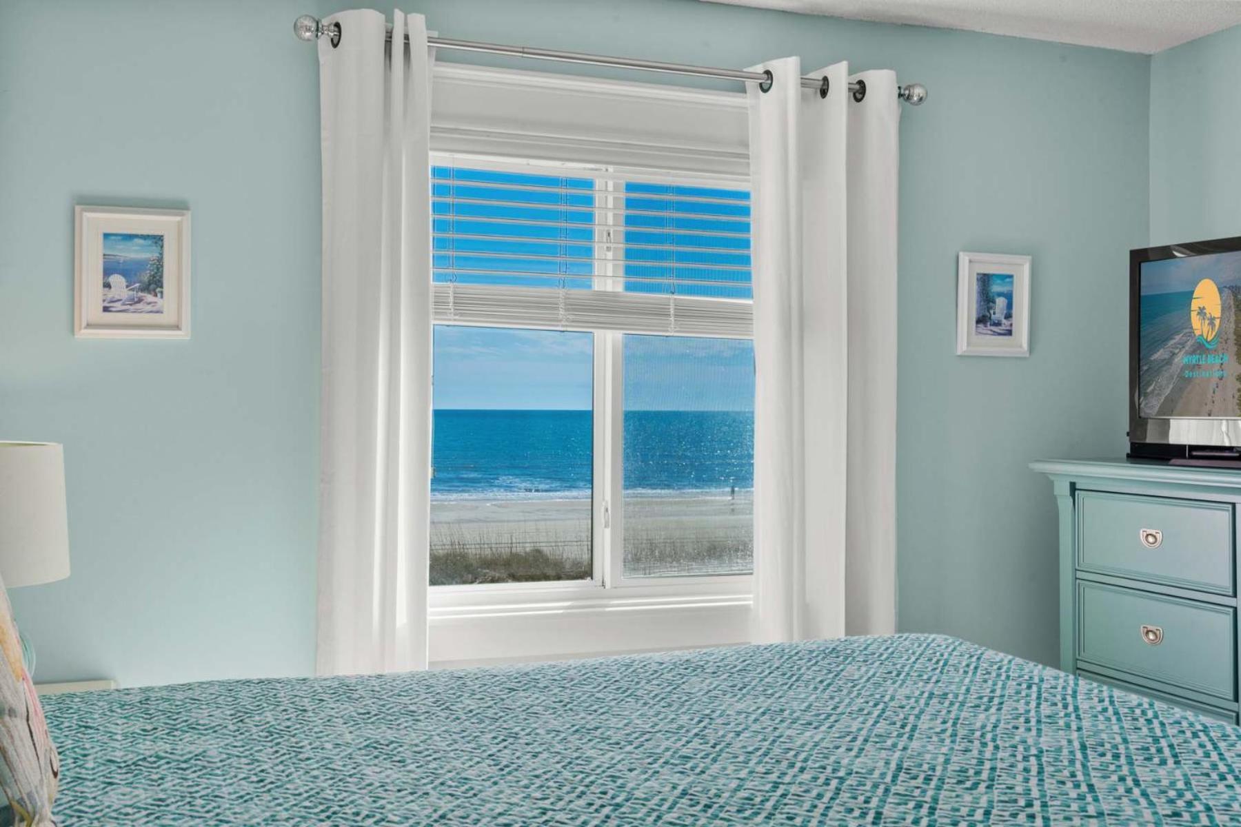 Surf B3 - Oceanfront