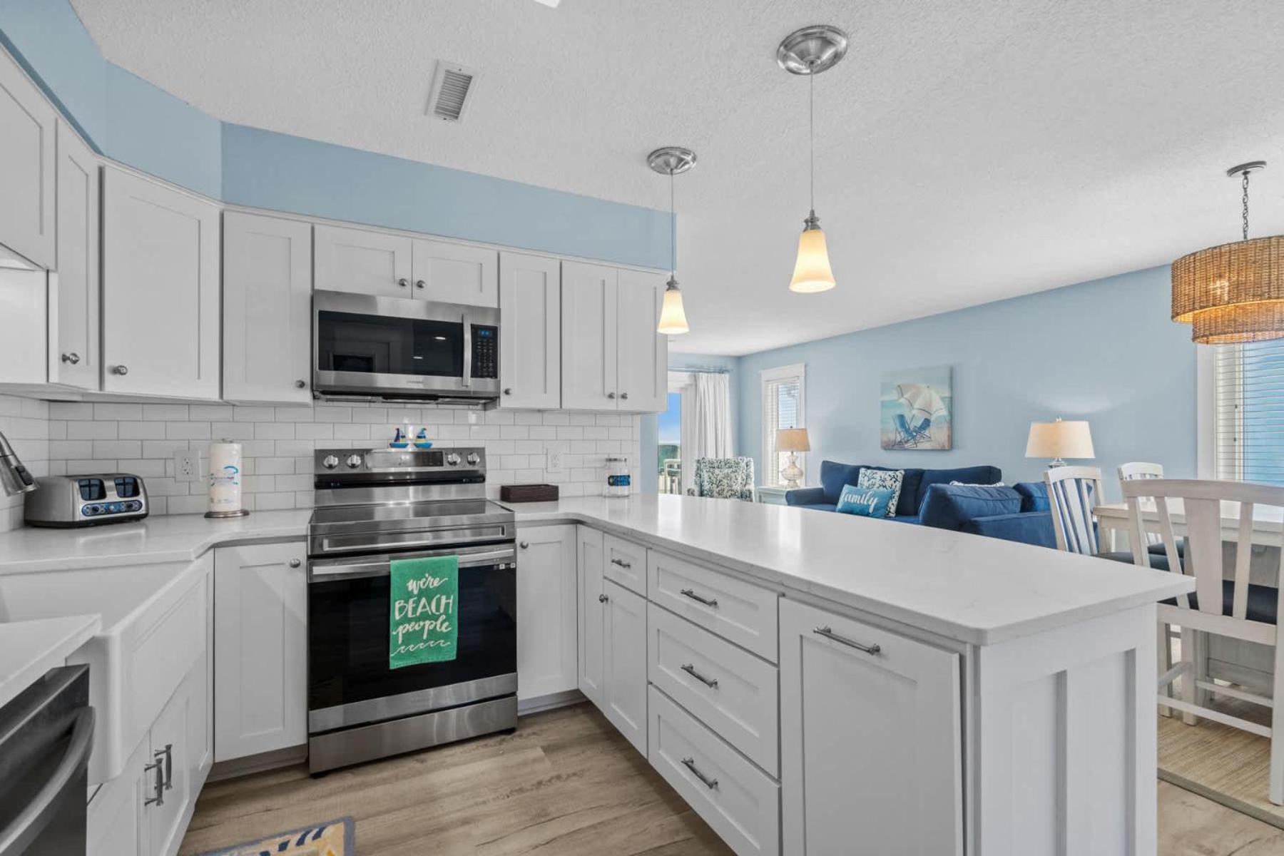Surf B3 - Oceanfront