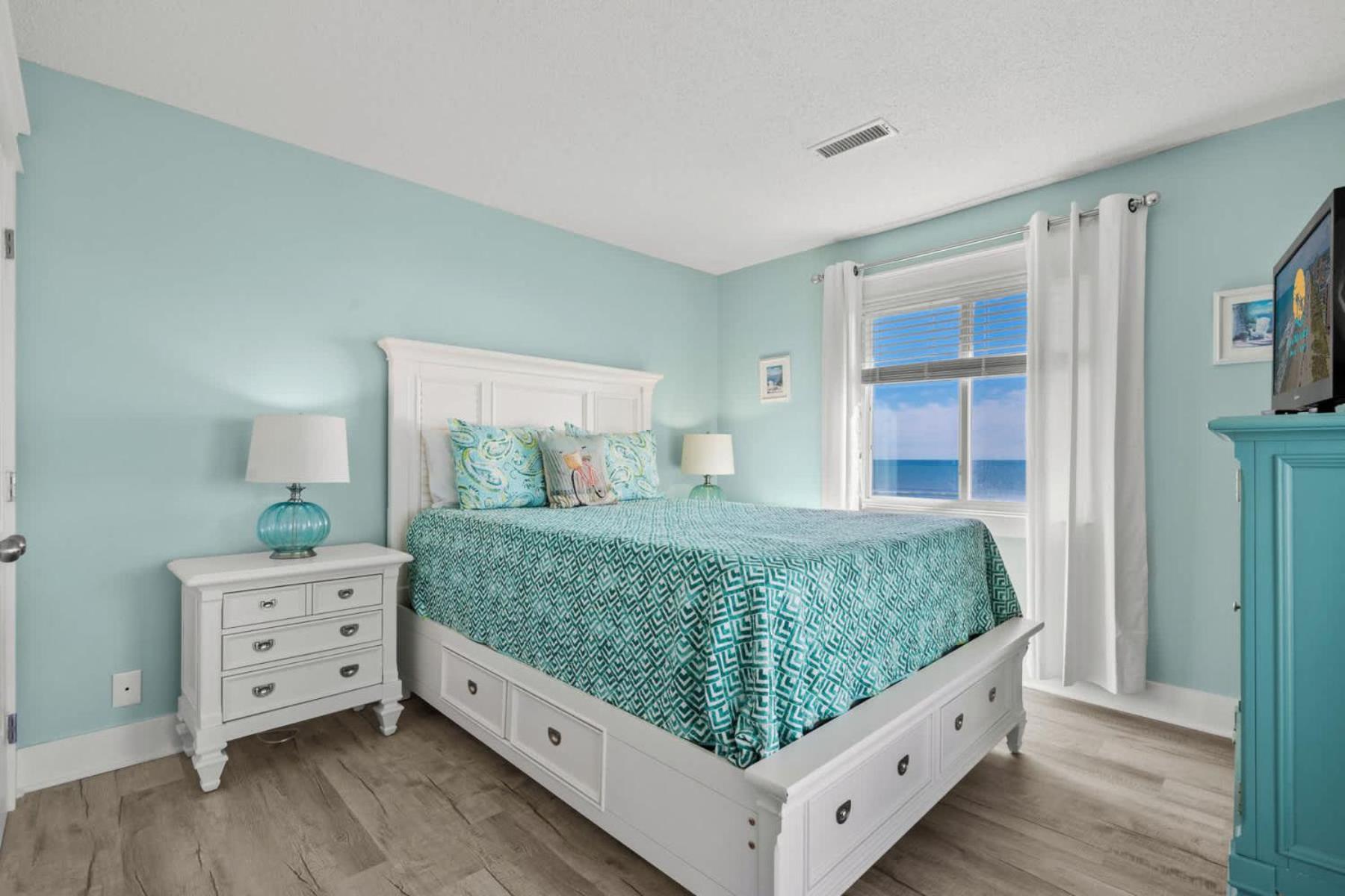 Surf B3 - Oceanfront Holiday home