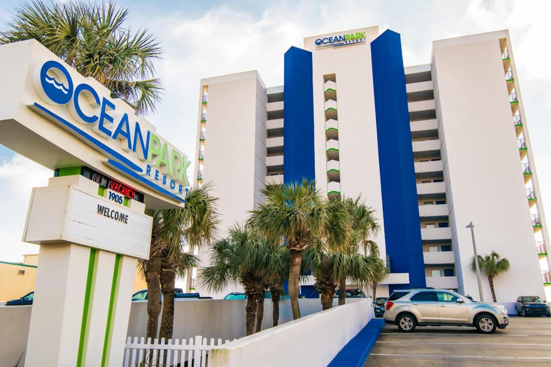Pet Friendly Modern Oceanfront