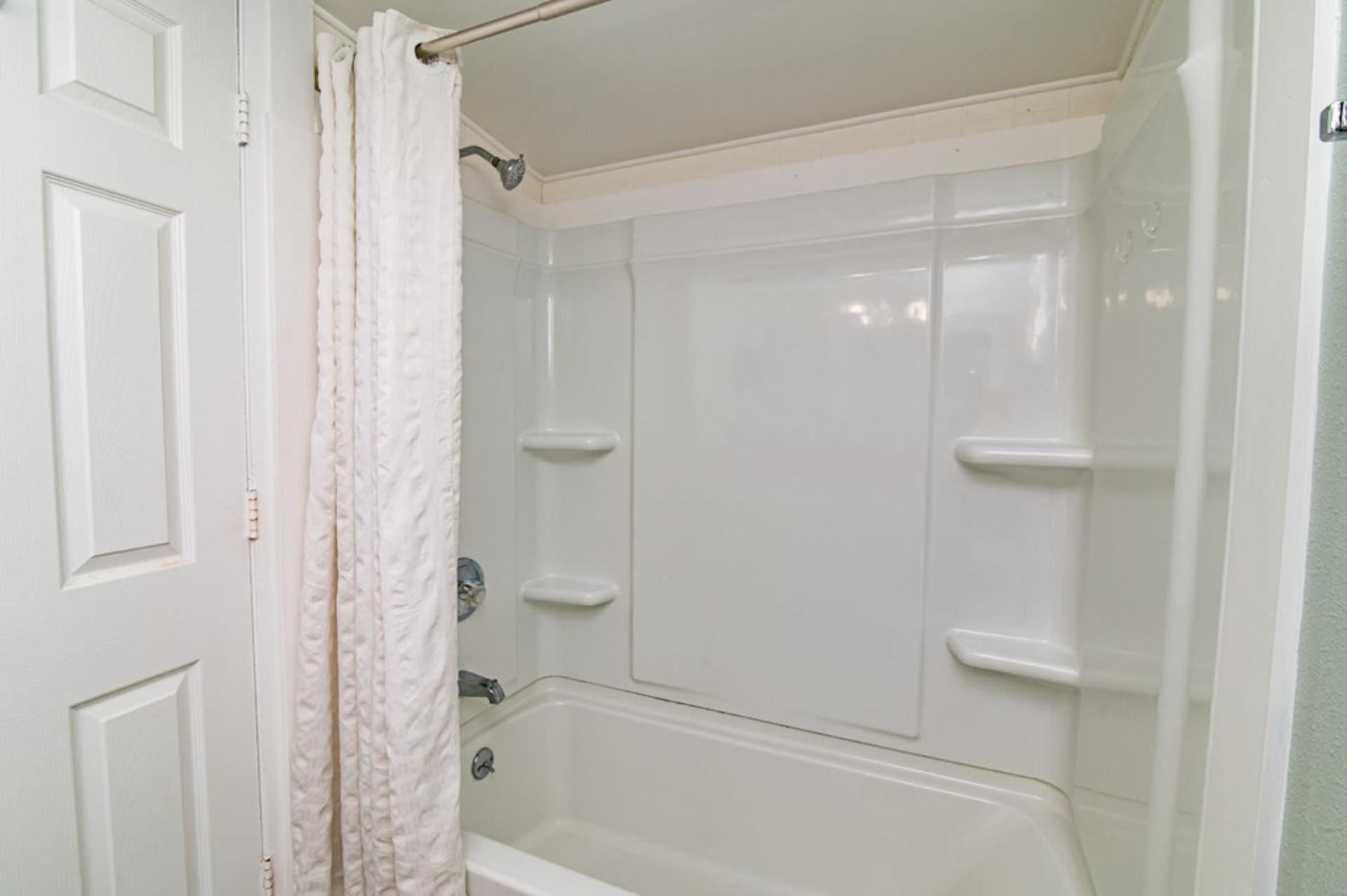 Holiday home Pet Friendly Modern Oceanfront *