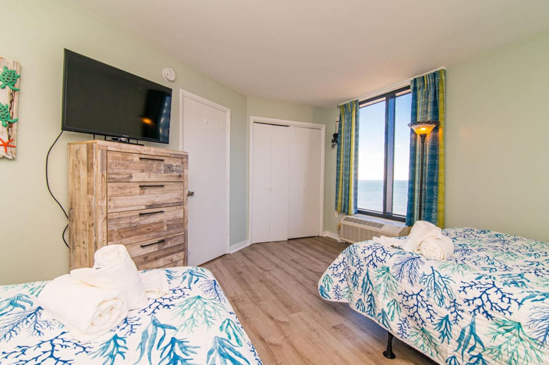 Modern Pet Friendly Oceanfront