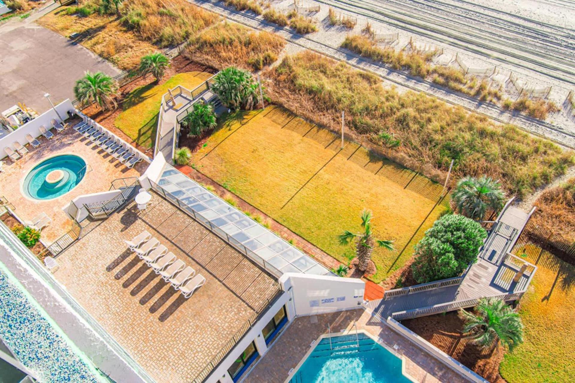 Pet Friendly Modern Oceanfront Holiday home *