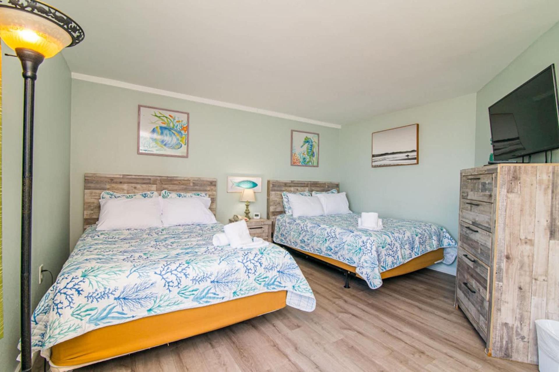 Holiday home Modern Pet Friendly Oceanfront Myrtle Beach