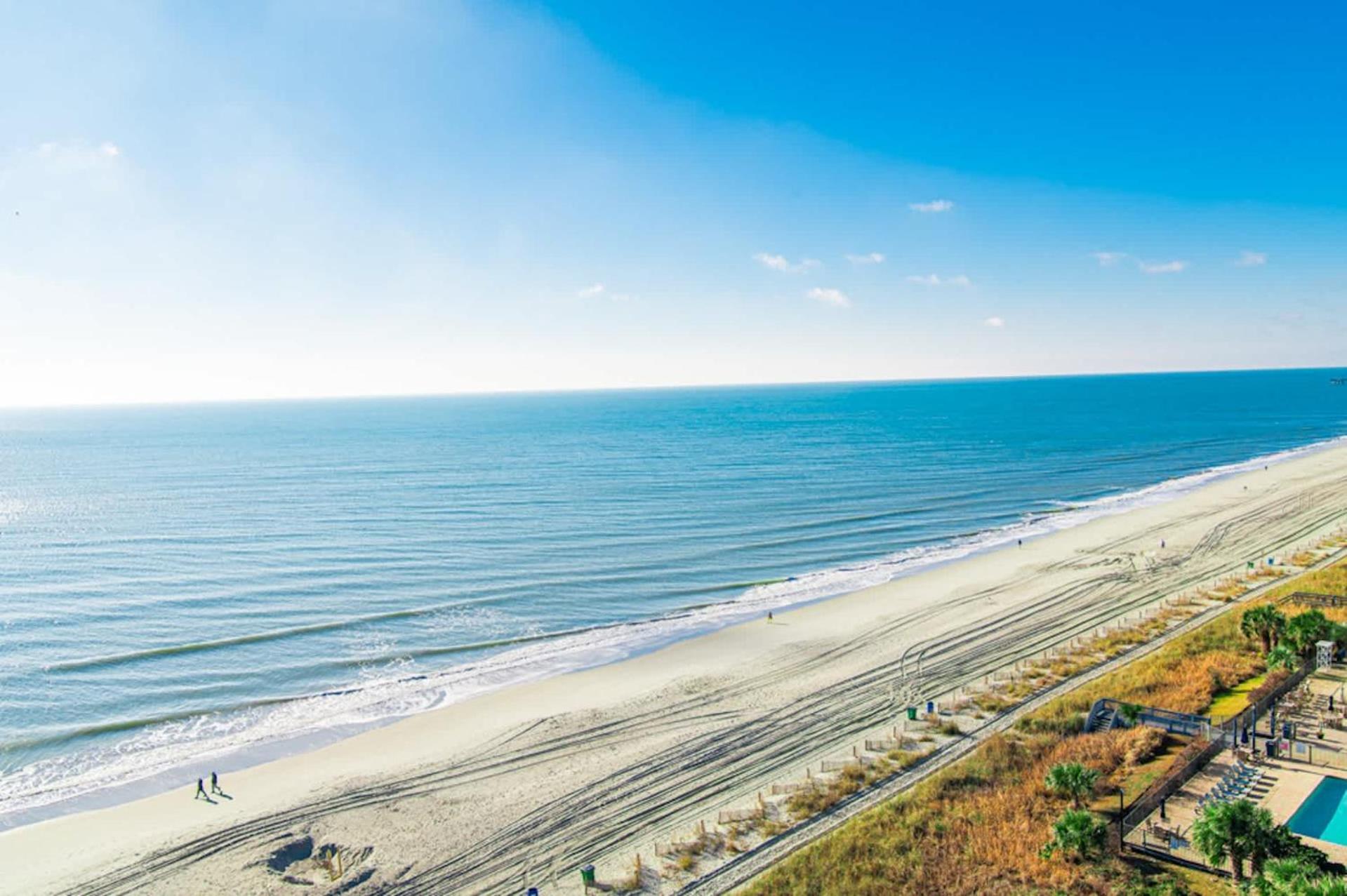 Modern Pet Friendly Oceanfront Holiday home *