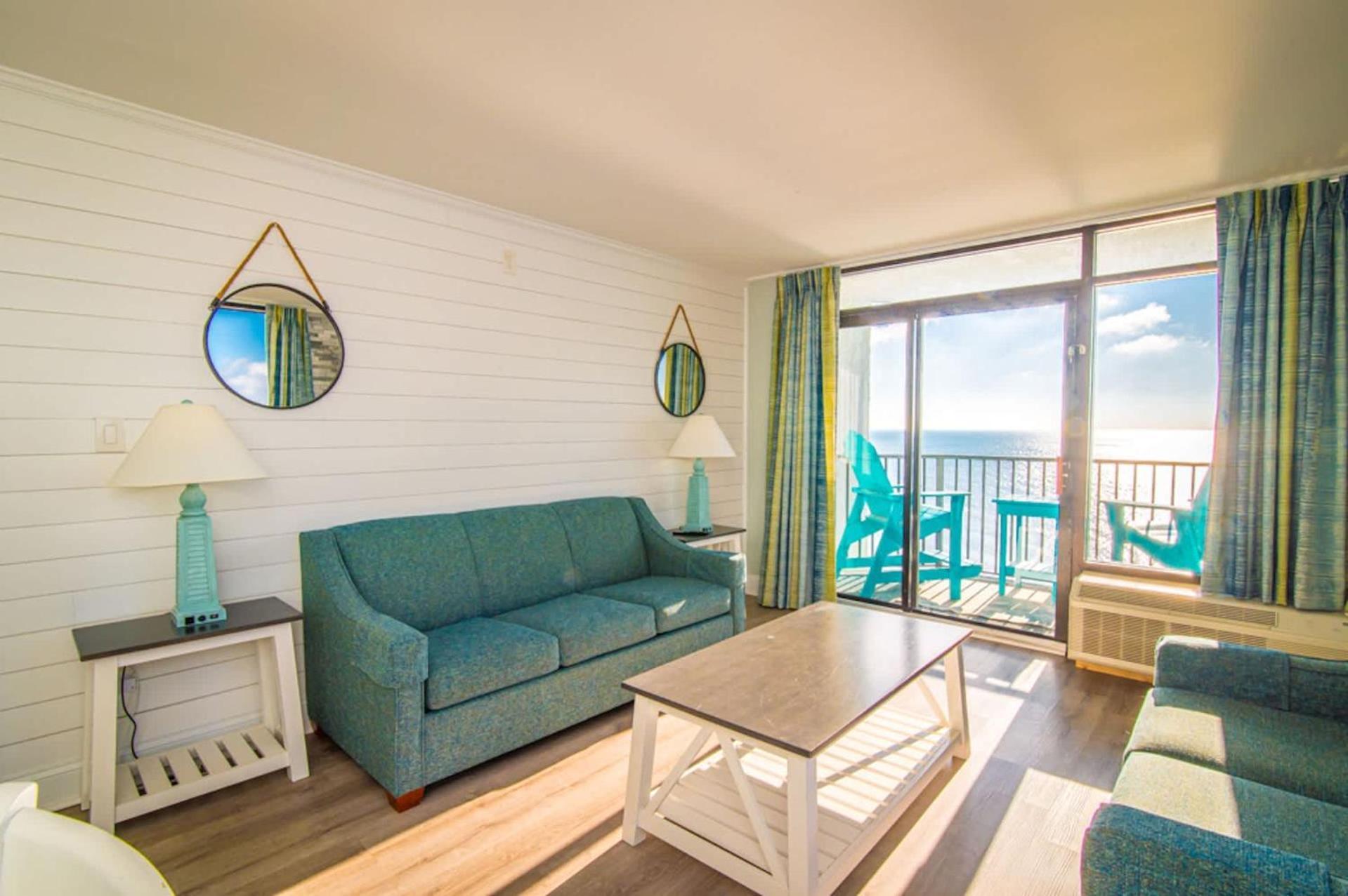 Modern Pet Friendly Oceanfront Holiday home Myrtle Beach