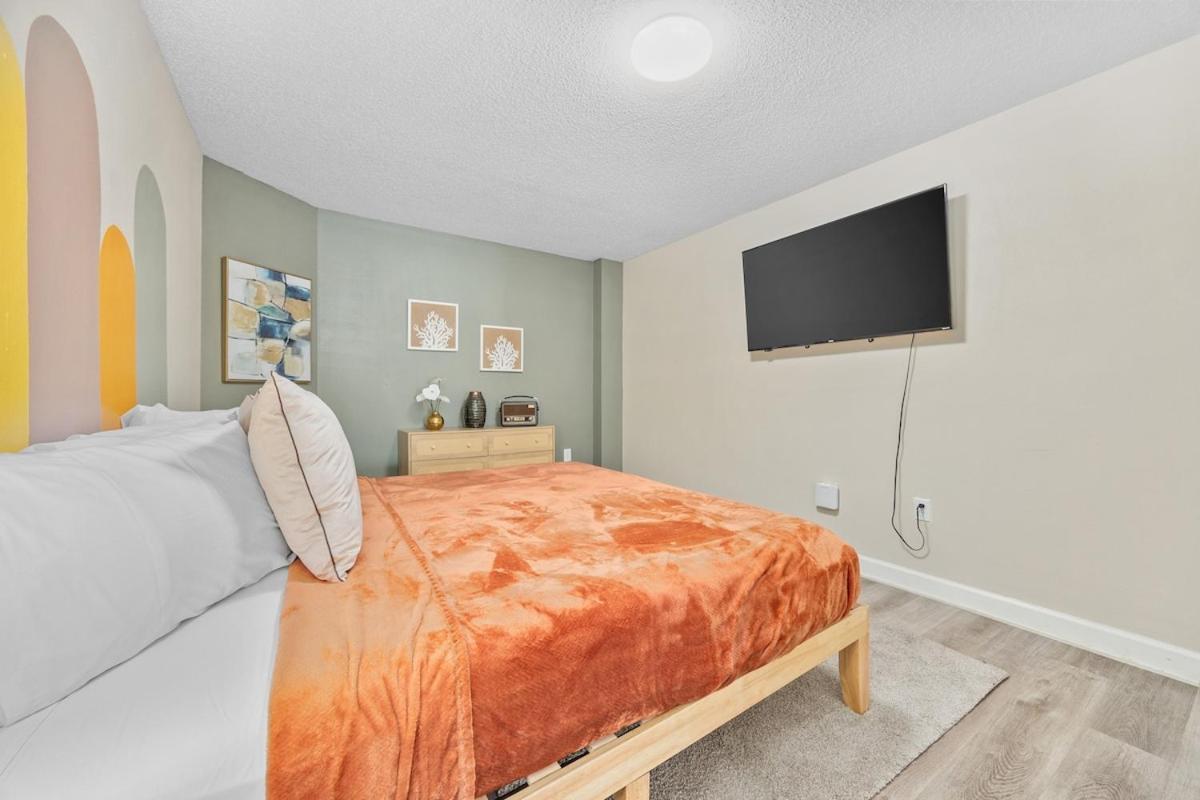 Oceanfront 1br At Sands, Stunning Views! Apartment