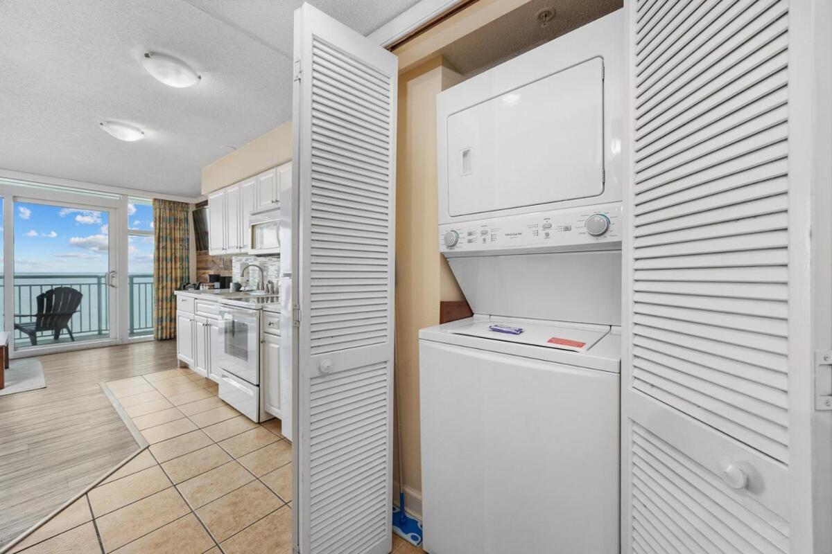 Oceanfront 1br At Sands, Stunning Views! *