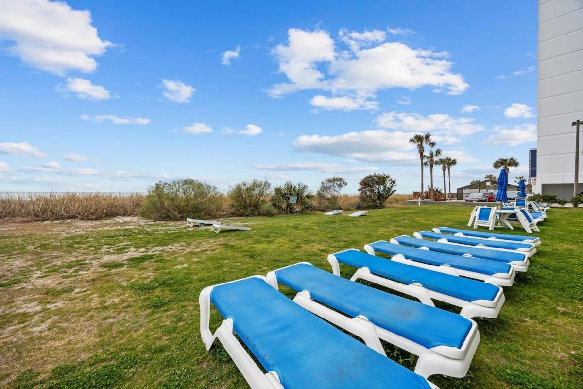 Oceanfront 1br At Sands, Stunning Views! *
