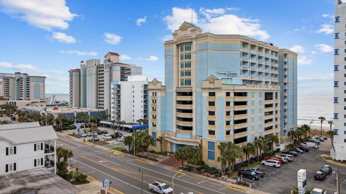 Oceanfront 1br At Sands, Stunning Views!