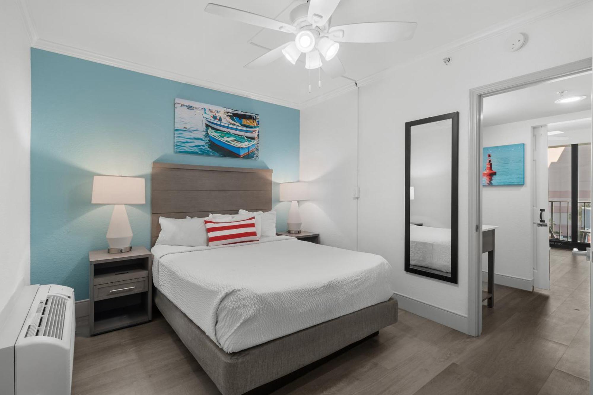 Compass Cove Resort 3*