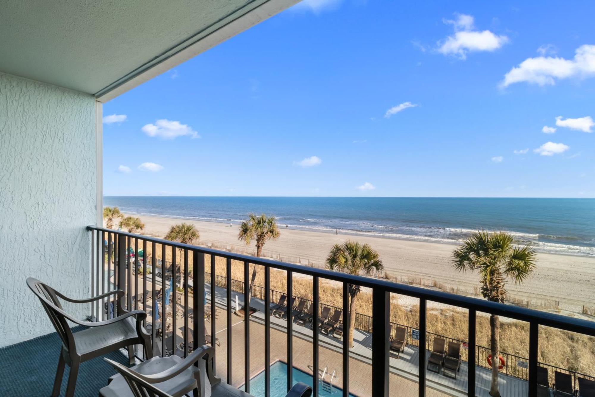 Resort Compass Cove