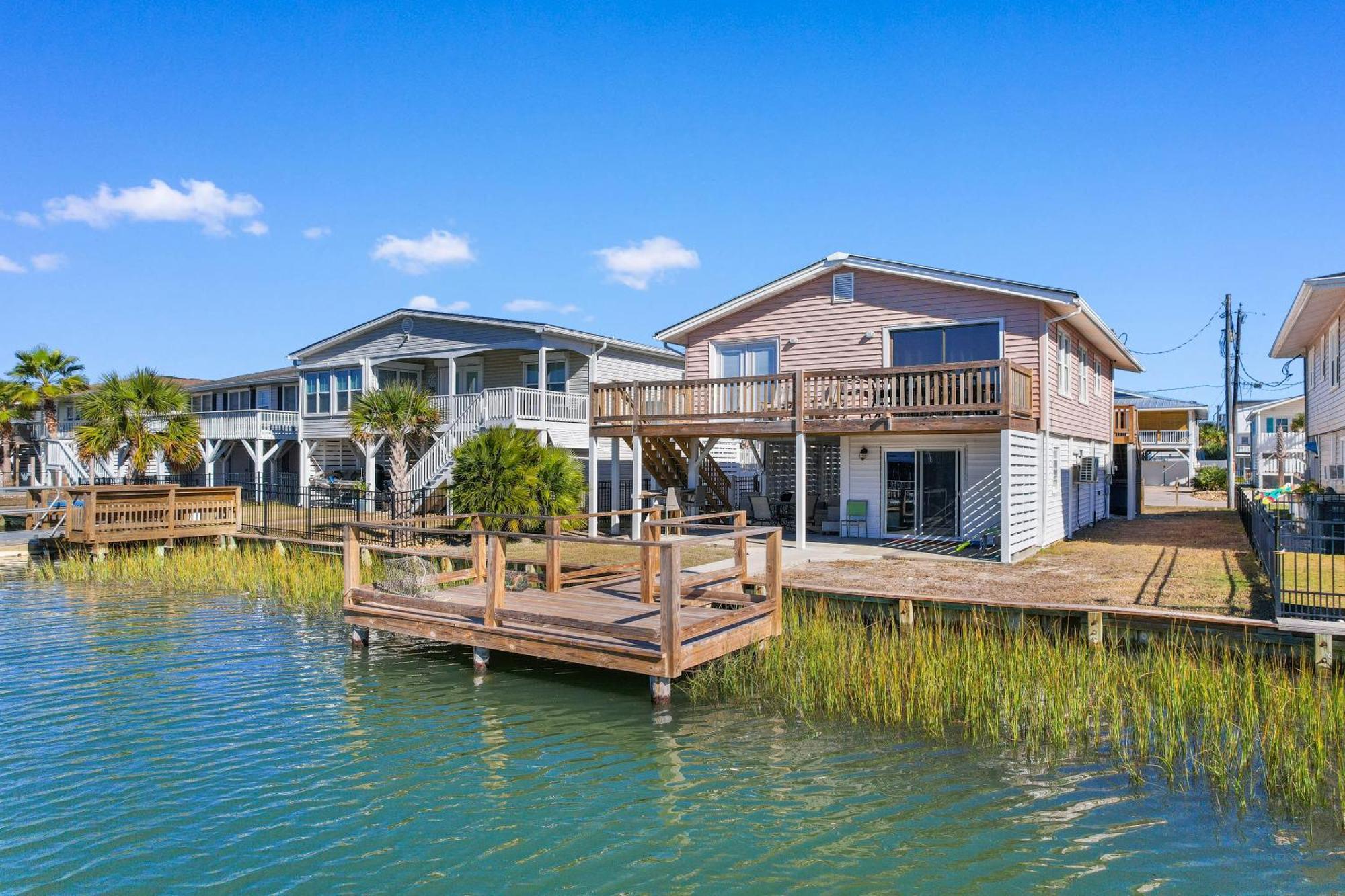 Holiday home Waterview Channel Home- 7 Beds Dock Outdoor Bar *