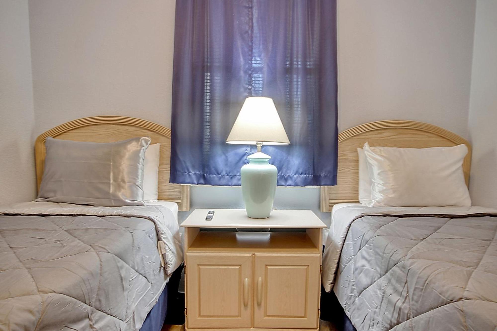 Holiday home Stunning 2br At Fairways River Oaks *