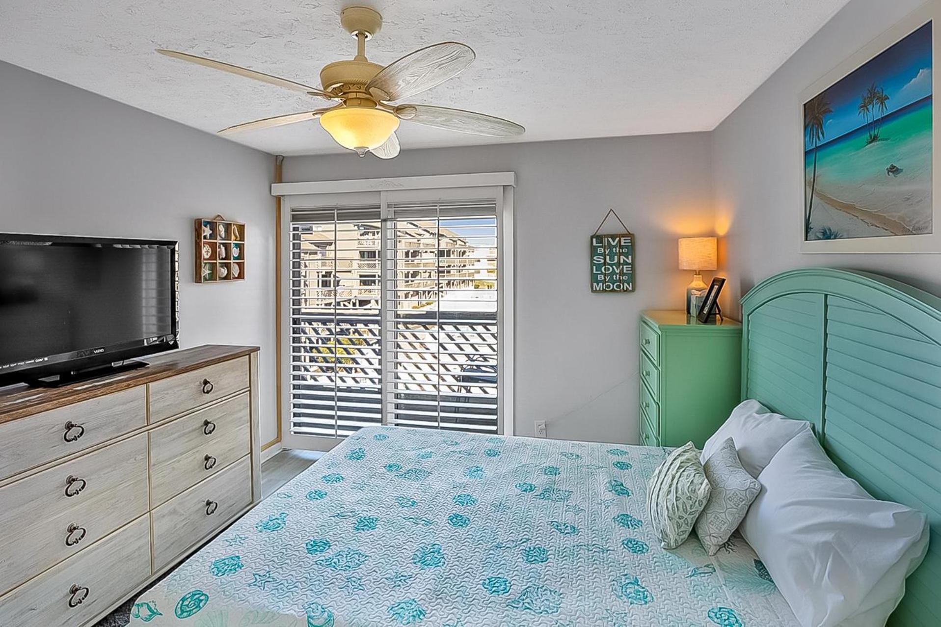 Shore Dr. 2 Bedroom At Shipwatch Pointe I *
