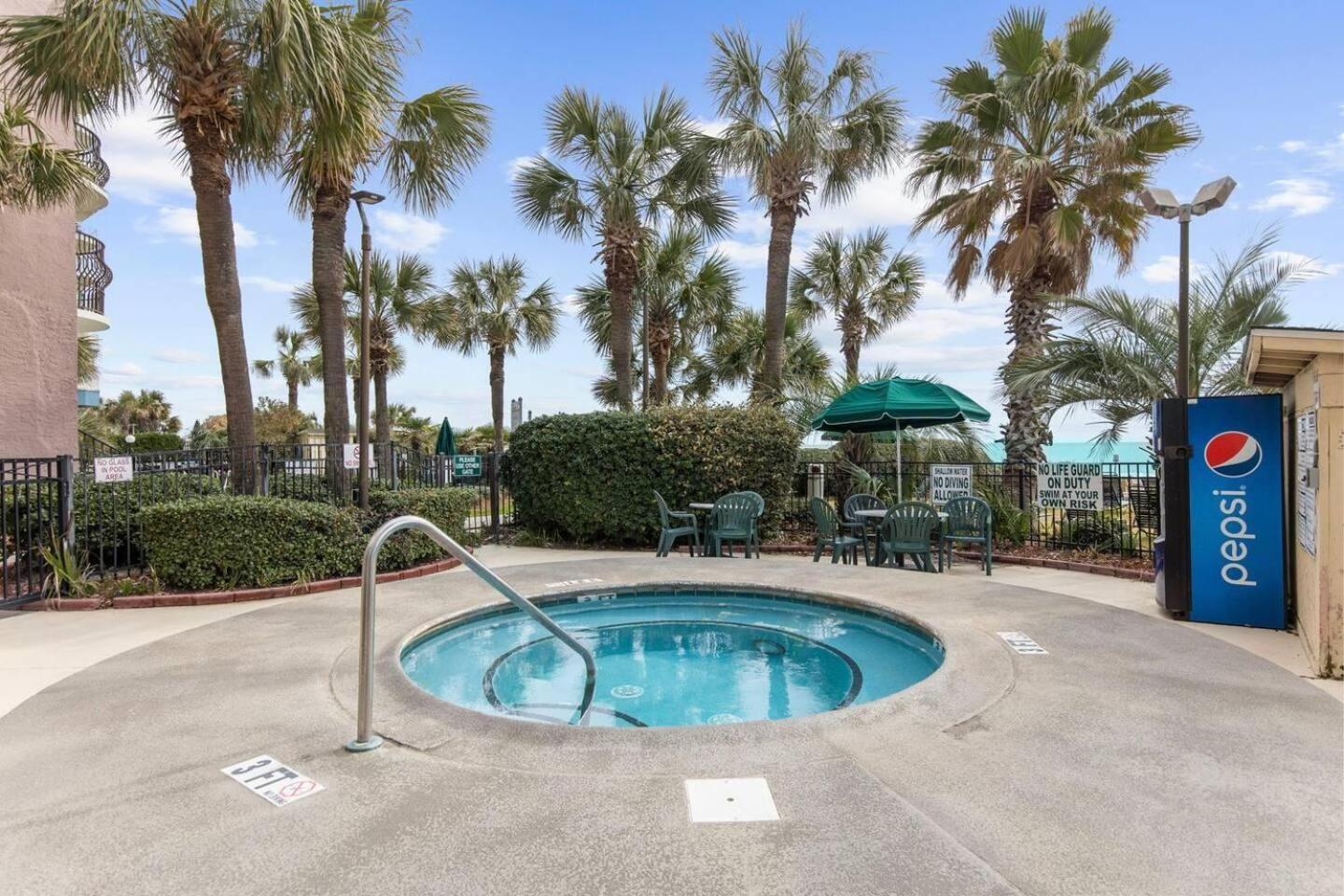 Holiday home Palms #305 *