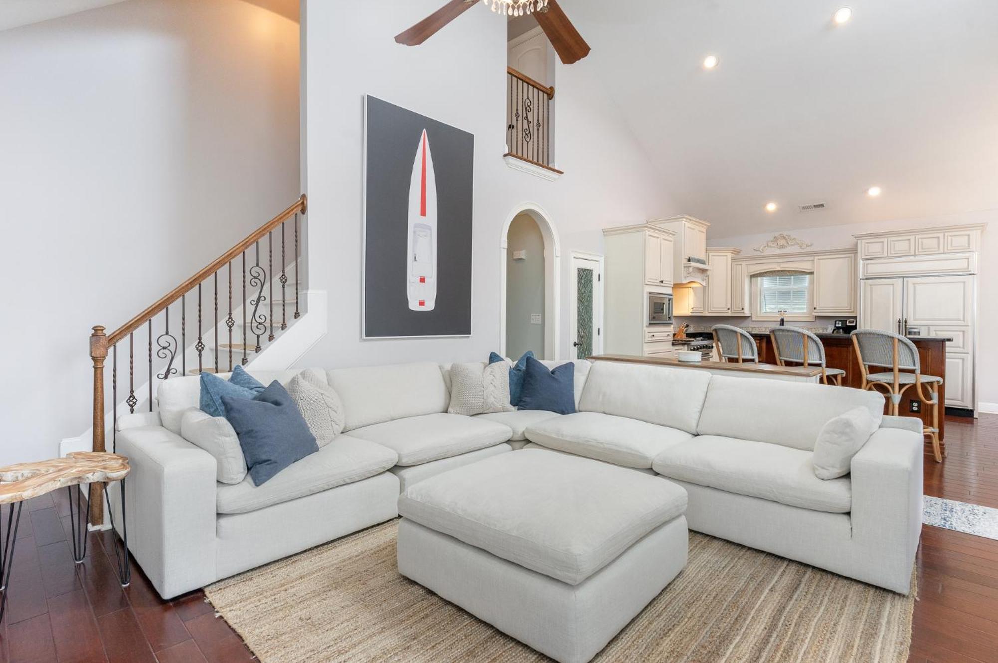 Beautiful Surfside 5br 4.5 Ba House With Private Pool Holiday home