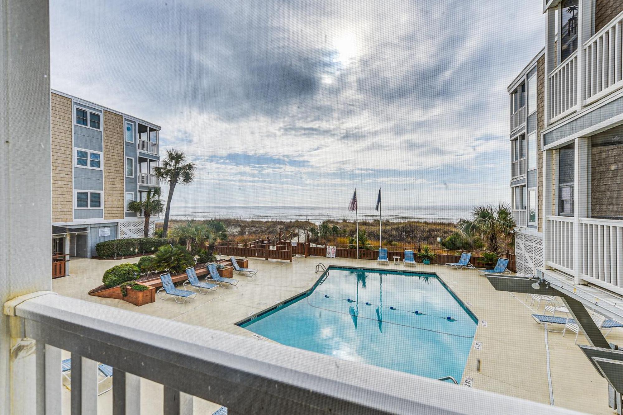Oceanfront North Myrtle With Pool * Myrtle Beach